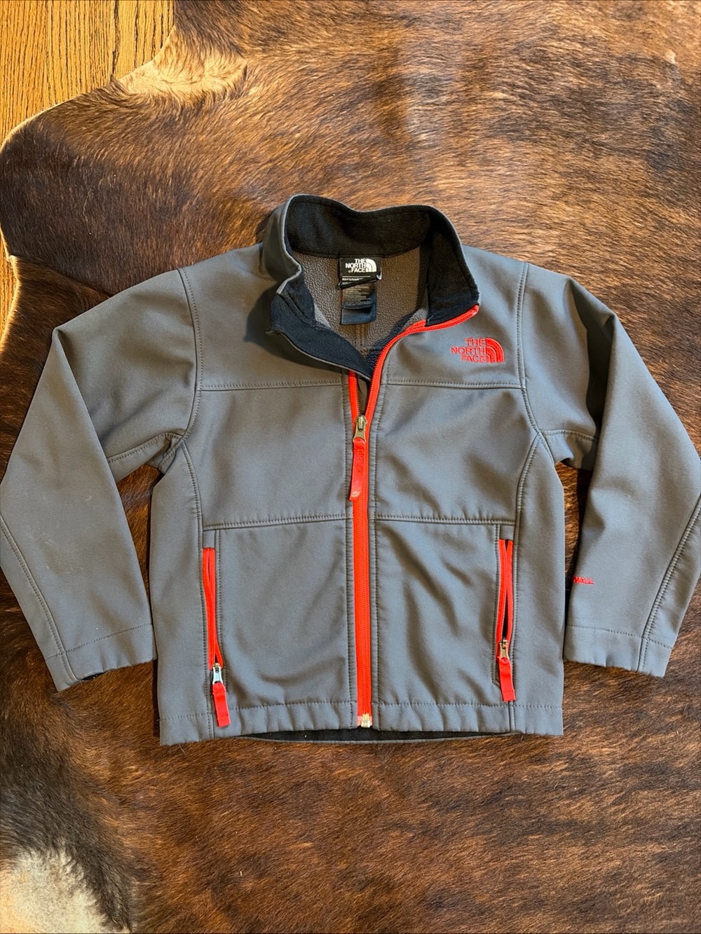The North Face Boy Jacket Youth XXXS 5 Softshell Full Zip Black Windwall Gray
